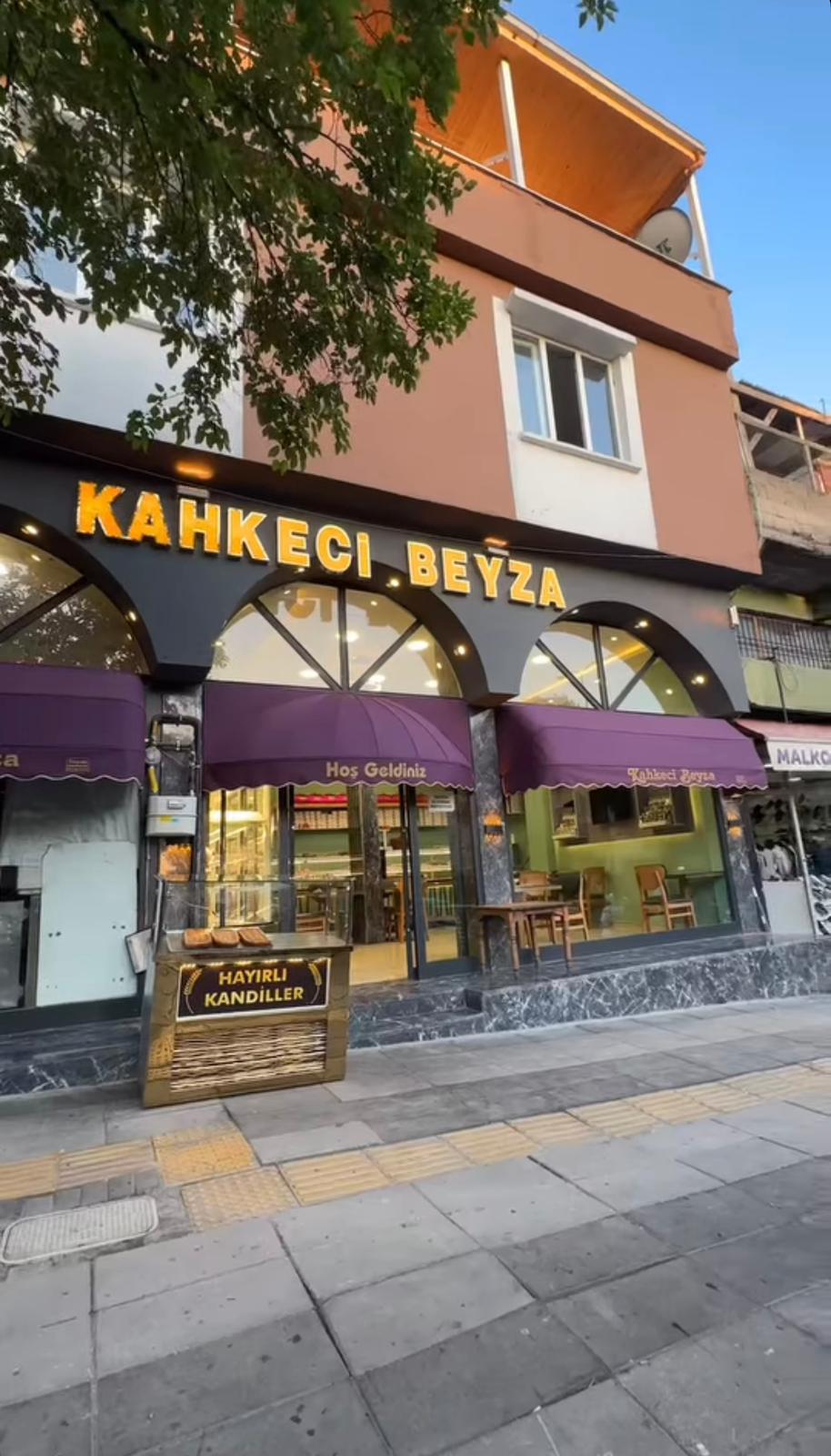 Kahkeci Beyza